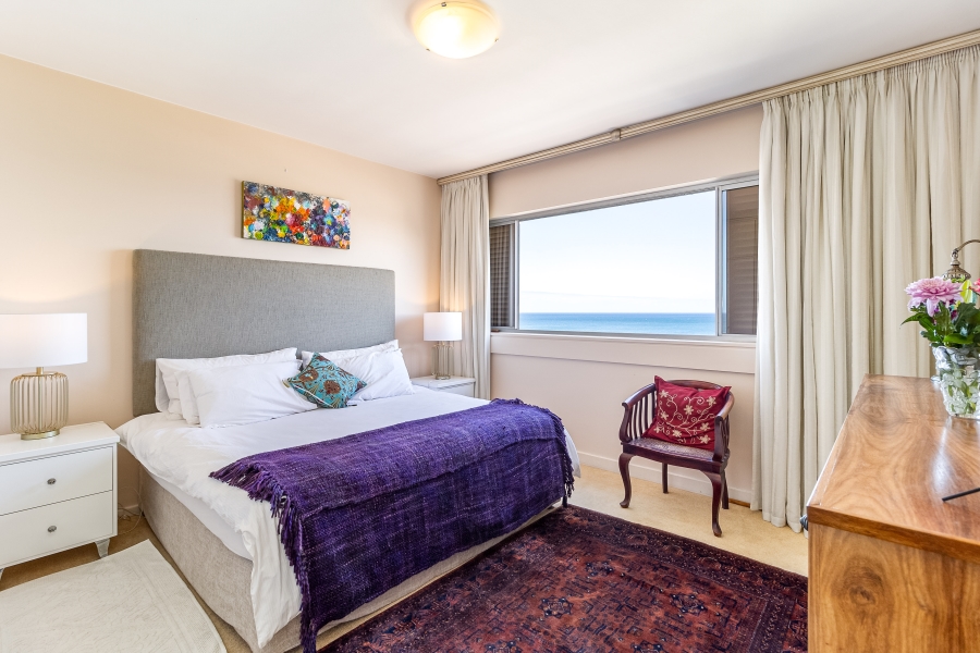 2 Bedroom Property for Sale in Sea Point Western Cape